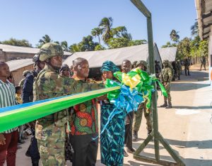 Mozambique: Inzego z’umutekano z’u Rwanda zashyikirije isoko zubakiye abaturage