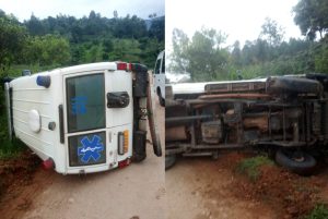 Rusizi: Imbangukiragutabara yarenze umuhanda ikomeretsa umunyegare
