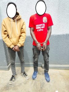 Kigali: Abagabo 2 bafungiwe kwiba Umunyamisiri ibikoresho bya Miliyoni 15 Frw