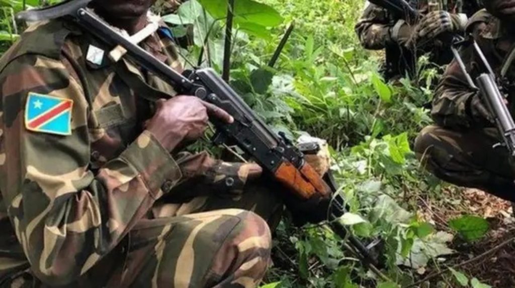 Umusirikare wa FARDC yishe abasengaga barimo n’umwana w’amezi 4