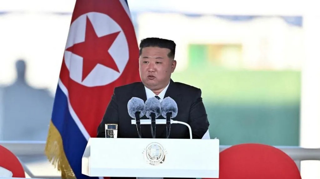Koreya ya Ruguru: Perezida yategetse iperereza ku bwato bwa gisirikare bwakoze impanuka