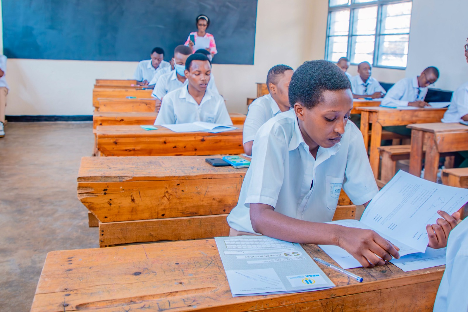 Hatangajwe igihe abanyeshuri bazakorera ibizamini bya Leta