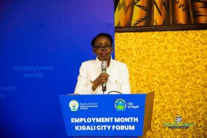 Kigali: Ba rwiyemezamirimo biyemeje guhinduka bagaha abakozi ibyo bemererwa n’amategeko
