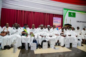 Abayisilamu bagiye i Maka basabwe  gusengera u Rwanda