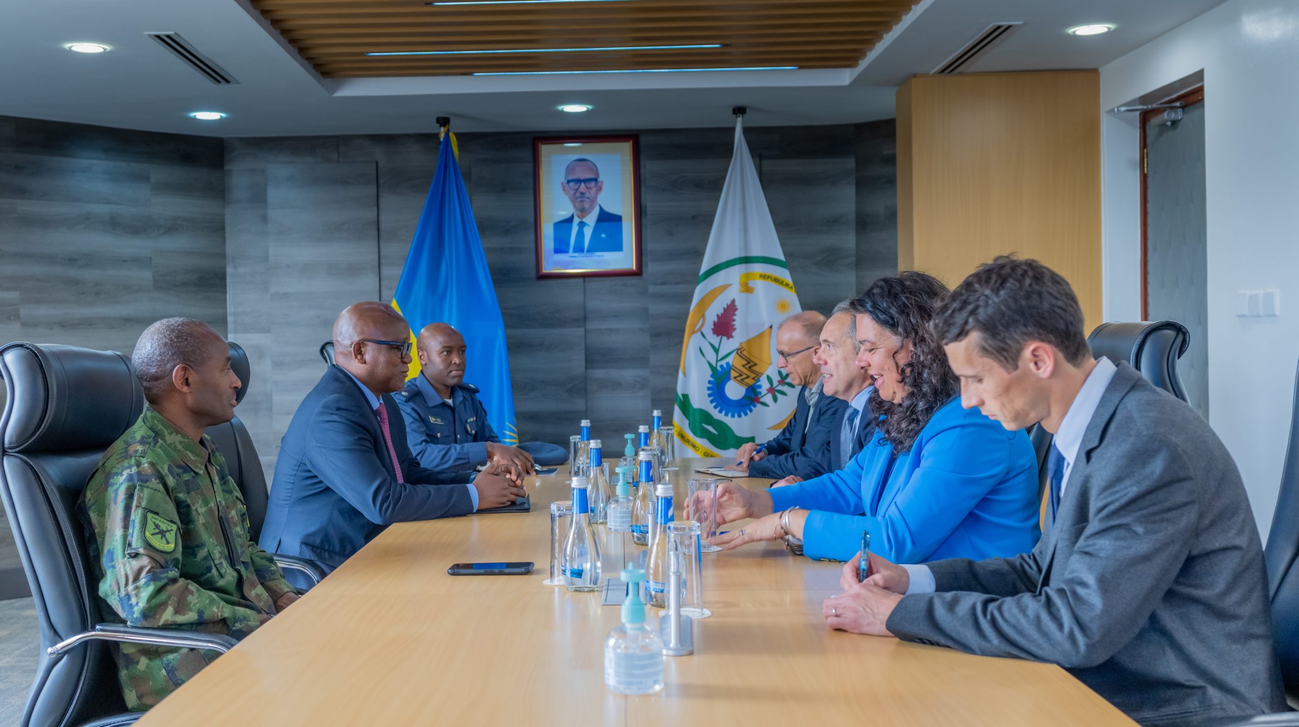 RDF na EU baganiriye ku kibazo cy’umutekano muke muri RDC