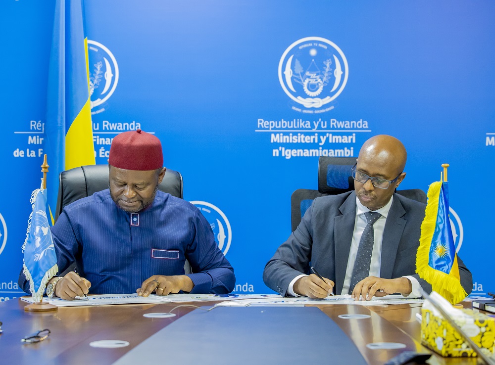 U Rwanda na Loni bashyize umukono ku masezerano yo gushyigikira iterambere