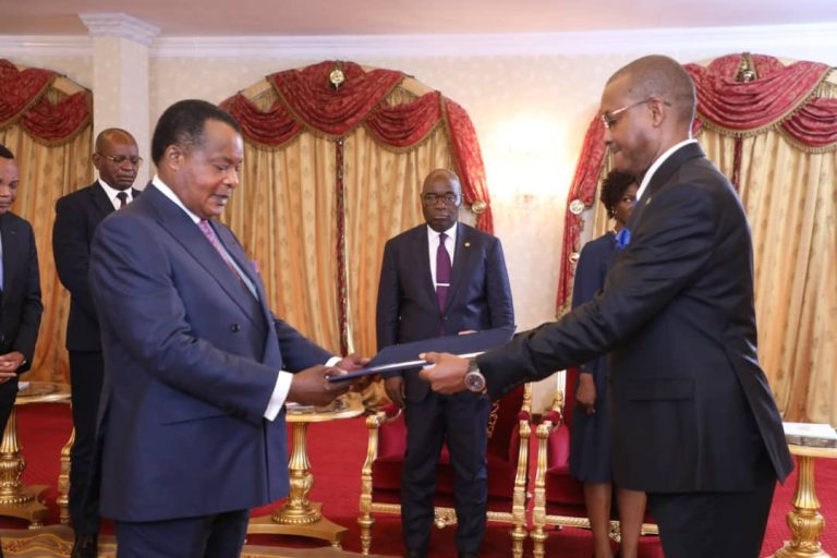 Amb Busabizwa yashyikirije Perezida wa Congo impapuro zimwemerera guhagararira u Rwanda