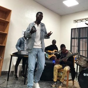 Musanze: Biyemeje kubyutsa umuziki urimo amatsinda
