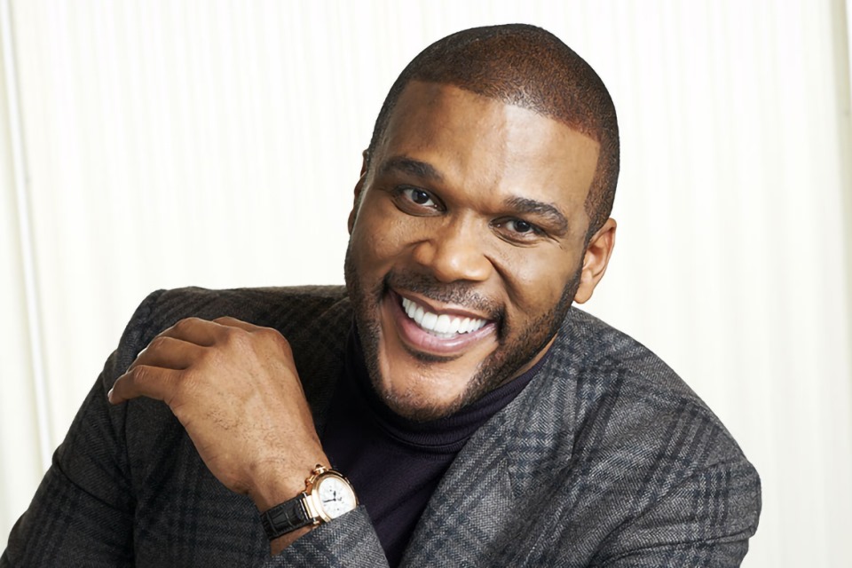 Umukinnyi wa filime Tyler Perry yajyanywe mu nkiko
