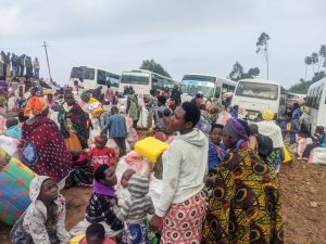 Abanyarwanda basaga 1 200 bavuye muri RDC basubiye mu buzima busanzwe