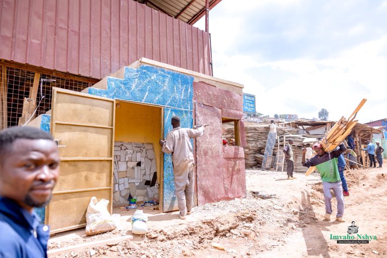 Kigali: Nyuma y’inkongi yo ku Gisozi, inzu z’akajagari zatangiye gusenywa