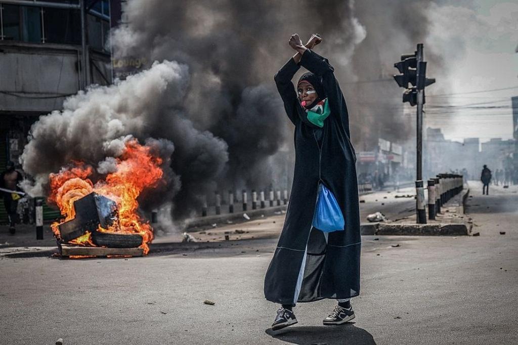Kenya: Ibitangazamakuru byaho byabujijwe gutangaza iby’imyigaragambo iri kuhabera