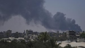 Gaza: Isiraheli yakomereje ibikorwa by’intambara ku butaka kuri Deir al-Balah