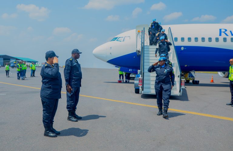 Abapolisi b’u Rwanda boherejwe muri UNMISS basimbuwe baranashimirwa