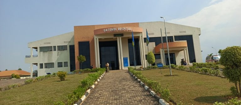 Gakenke: Guturana n’ibitaro byahinduye imibereho y’abaturage