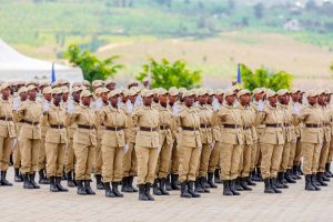 Perezida Kagame yazamuye mu ntera abakozi ba RCS 190