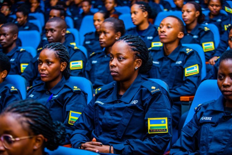Abapolisikazi bagiye gushyirirwaho amarerero n’icyumba cy’umukobwa
