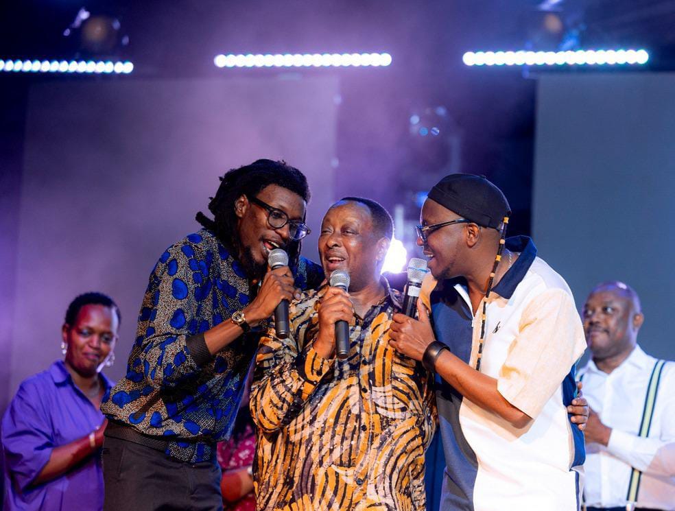 Muyango yatunguranye mu gitaramo Uwangabiye cyaranzwe n’udushya