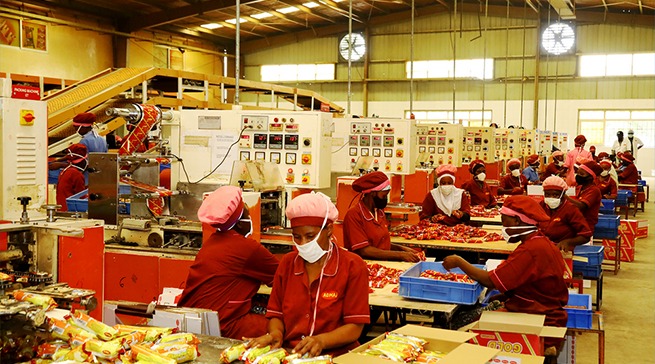 Ubushomeri bwagabanyutseho 3.4% mu 2025 ugereranyije n’umwaka ushize