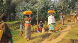 Burera: Ibura ry’amazi ryatumye ijerekani igura 300 Frw