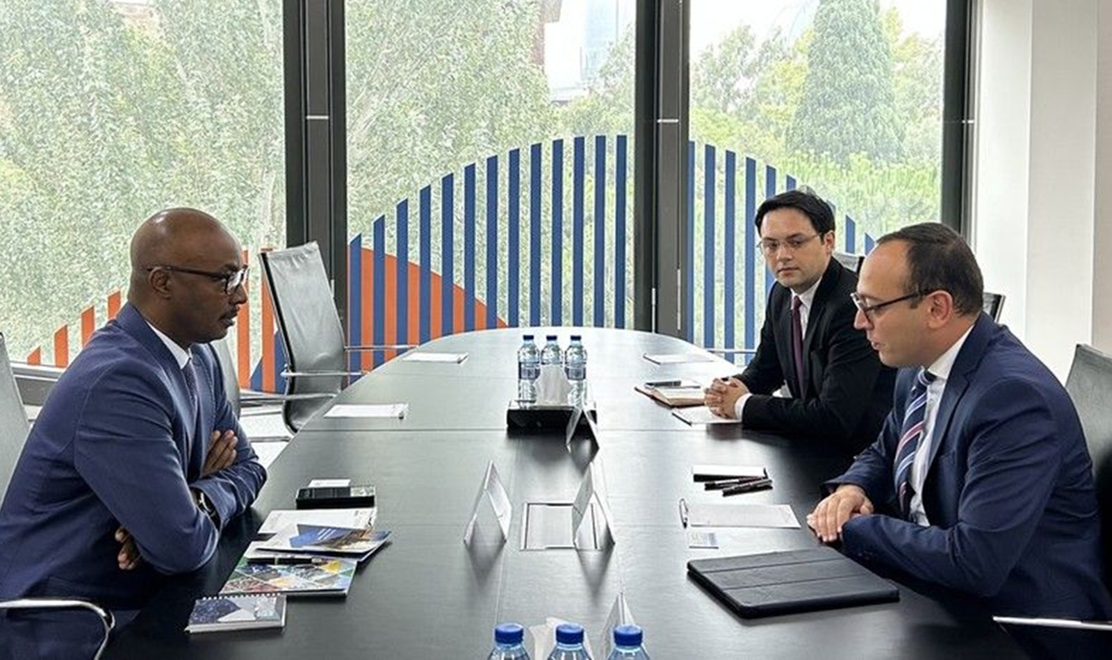 U Rwanda na Azerbaijan baganiriye ku mahirwe y’ubucuruzi n’ishoramari