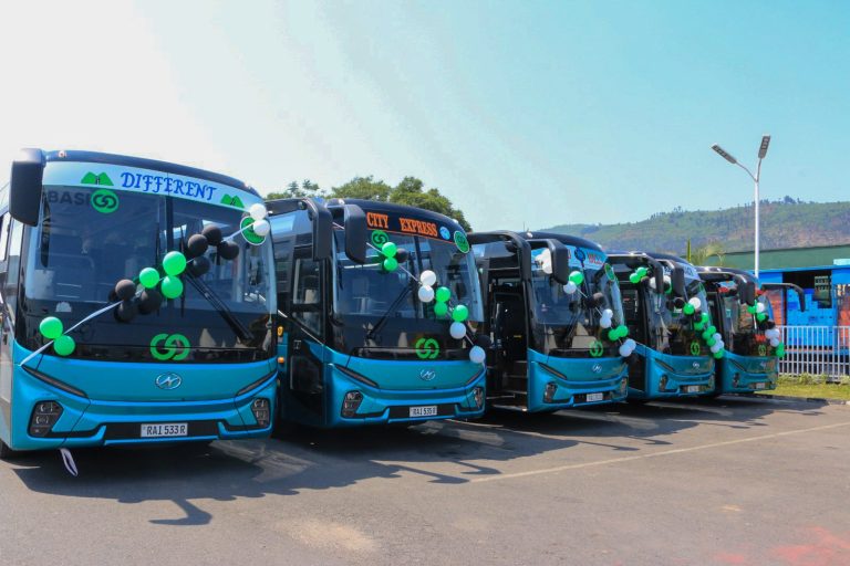 Rubavu: Imodoka z’amashanyarazi bazitezeho byinshi