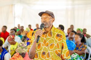 Gicumbi: Abagenerwabikorwa ba VUP barishimira guhuza telefoni zabo na konti