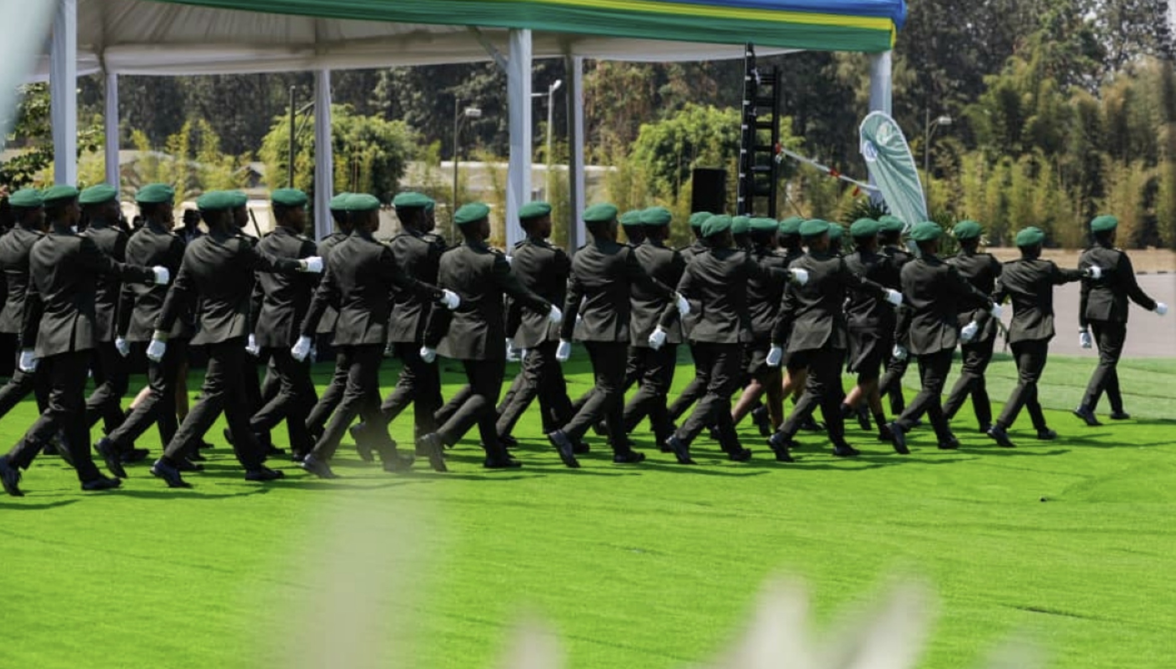 Abofisiye 81 ba RDF basoje kaminuza mu buvuzi n’ibya gisirikare