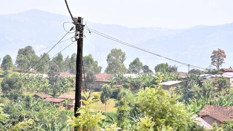 Muhanga: Umuriro wabaruhuye ingendo z’amasaha abiri bajya gushesha