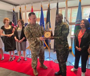 U Rwanda n’Amerika baganiriye ku butwererane bwa gisirikare