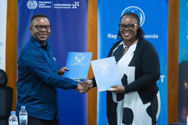 U Rwanda na ILO biyemeje kuzamura abagore n’abakobwa mu ikoranabuhanga