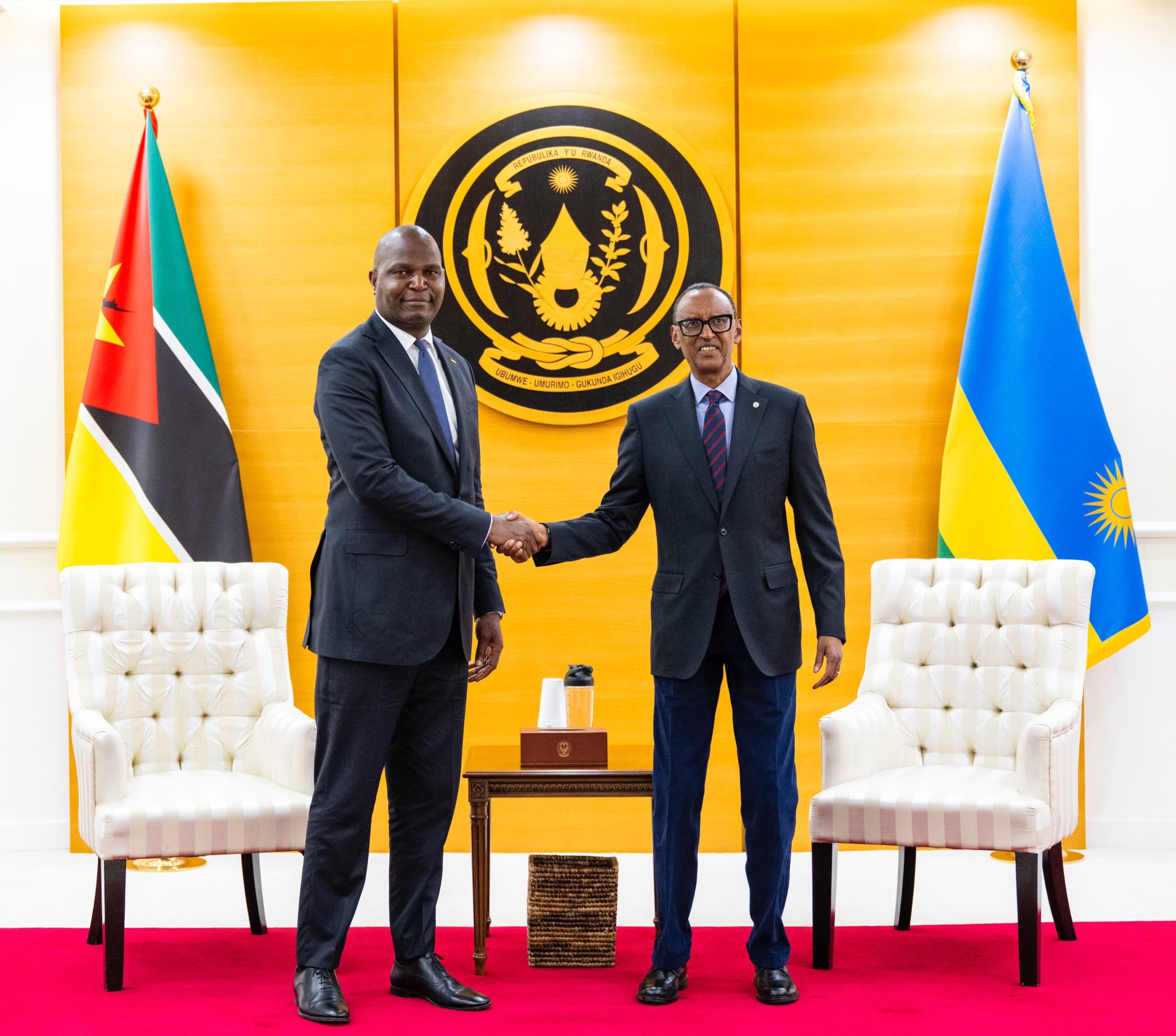 Perezida Kagame yakiriye Perezida Daniel Chapo wasuye u Rwanda
