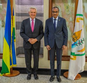U Rwanda na UNHCR bemeranyije gushakira impunzi ibisubizo birambye