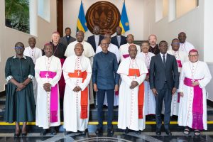 Perezida Kagame yasabye Kiliziya kurangwa n’ubumuntu bukiza Afurika