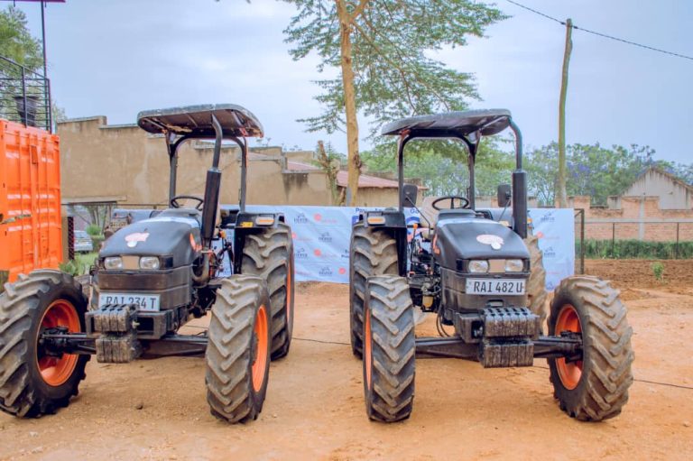 Nyagatare: Hafunguwe ikigo gifasha abahinzi kubona imashini zihinga