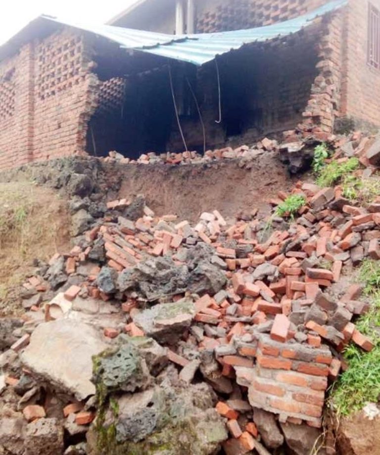 Musanze: Imvura idasanzwe yahitanye igikoni cy’ishuri ribanza rya Rungu