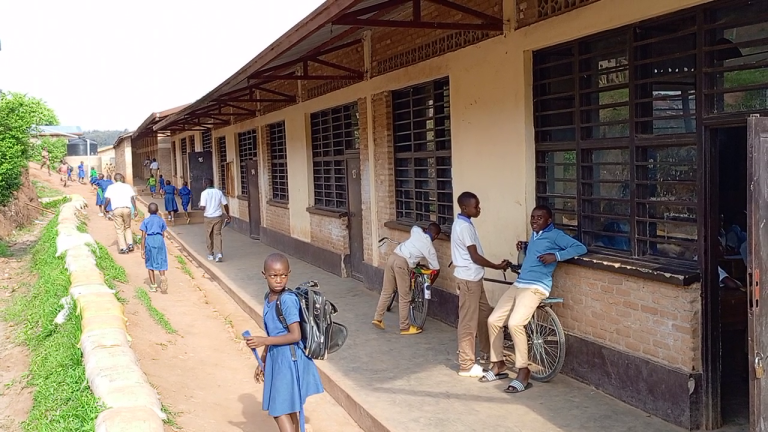 Ruhango: Ntawukwiye gusuzugura Uburezi bw’ibanze bw’imyaka 9 na 12