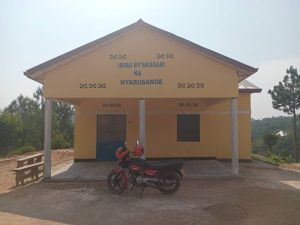 Nyamasheke:&nbsp; Akagari kamaze imyaka 5 mu nzu ya Koperative kujuje ibiro