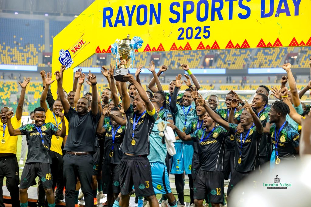 Young Africans SC yatsinze Rayon Sports ku munsi wayo yegukana igikombe (Amafoto)