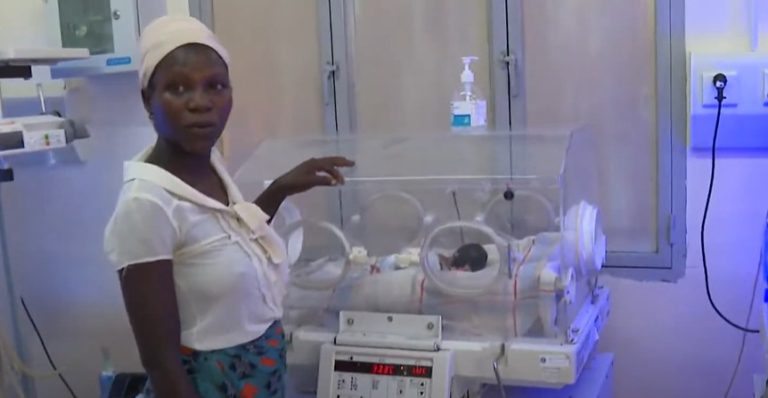 Mu Rwanda mu bagore 10 bapfa babyara, 3 bicwa no kuva