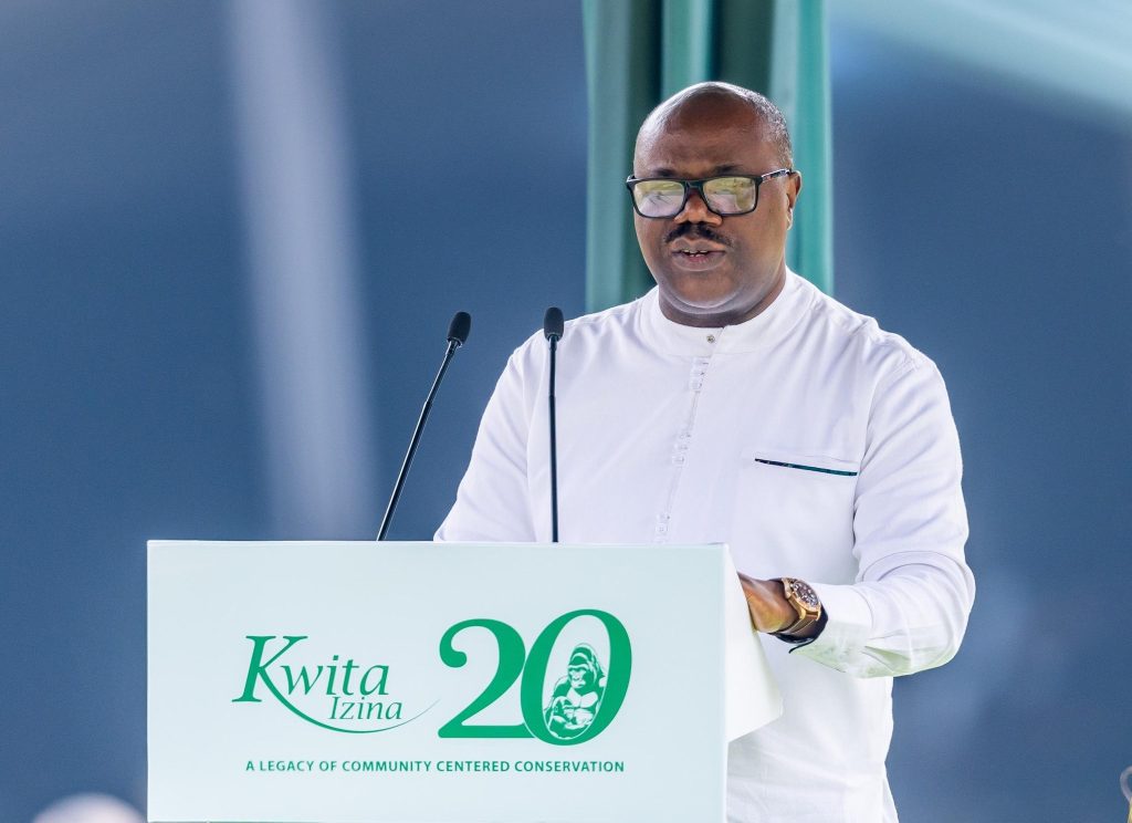 Minisitiri w’Intebe Dr Nsengiyumva yasabye abaturiye Pariki  gukomeza kuyibungabunga
