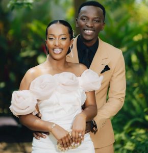 Chryso Ndasingwa yasezeranye na Sharon Gatete  imbere y’amategeko
