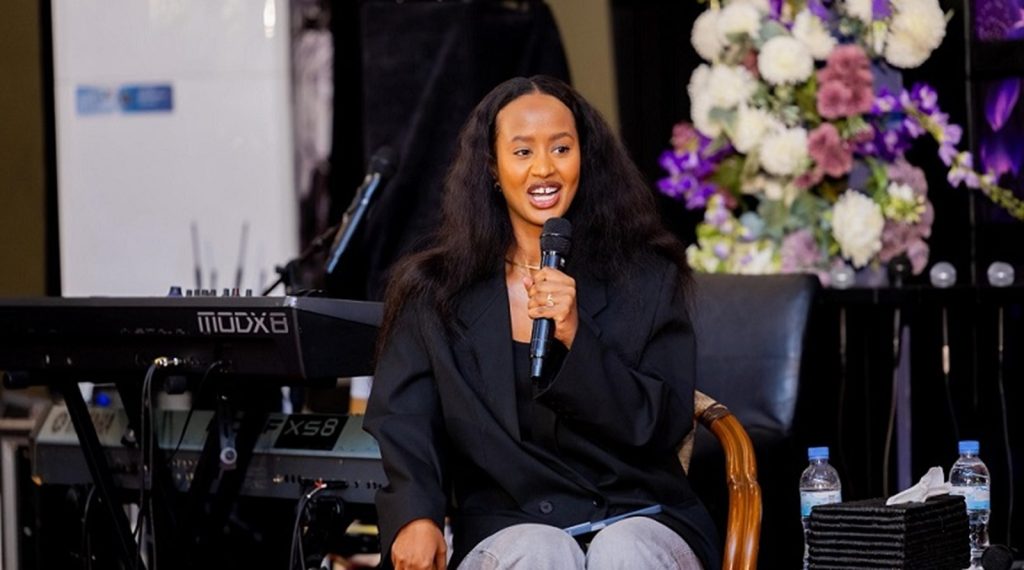 Miss Naomi yatangaje ukuntu yakomerekeye ku mbuga nkoranyambaga