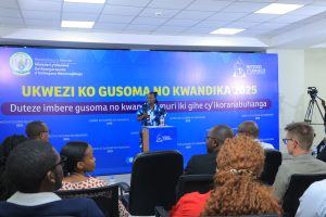 Kigali: Hamuritswe igitabo gifasha abana kumva amateka ya Jenoside