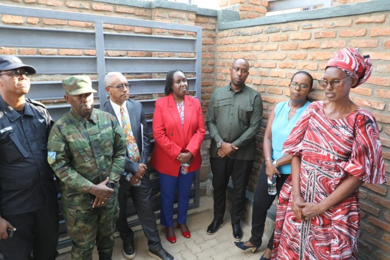 Gasabo: Imbamutima z’abarokotse Jenoside bahawe amacumbi