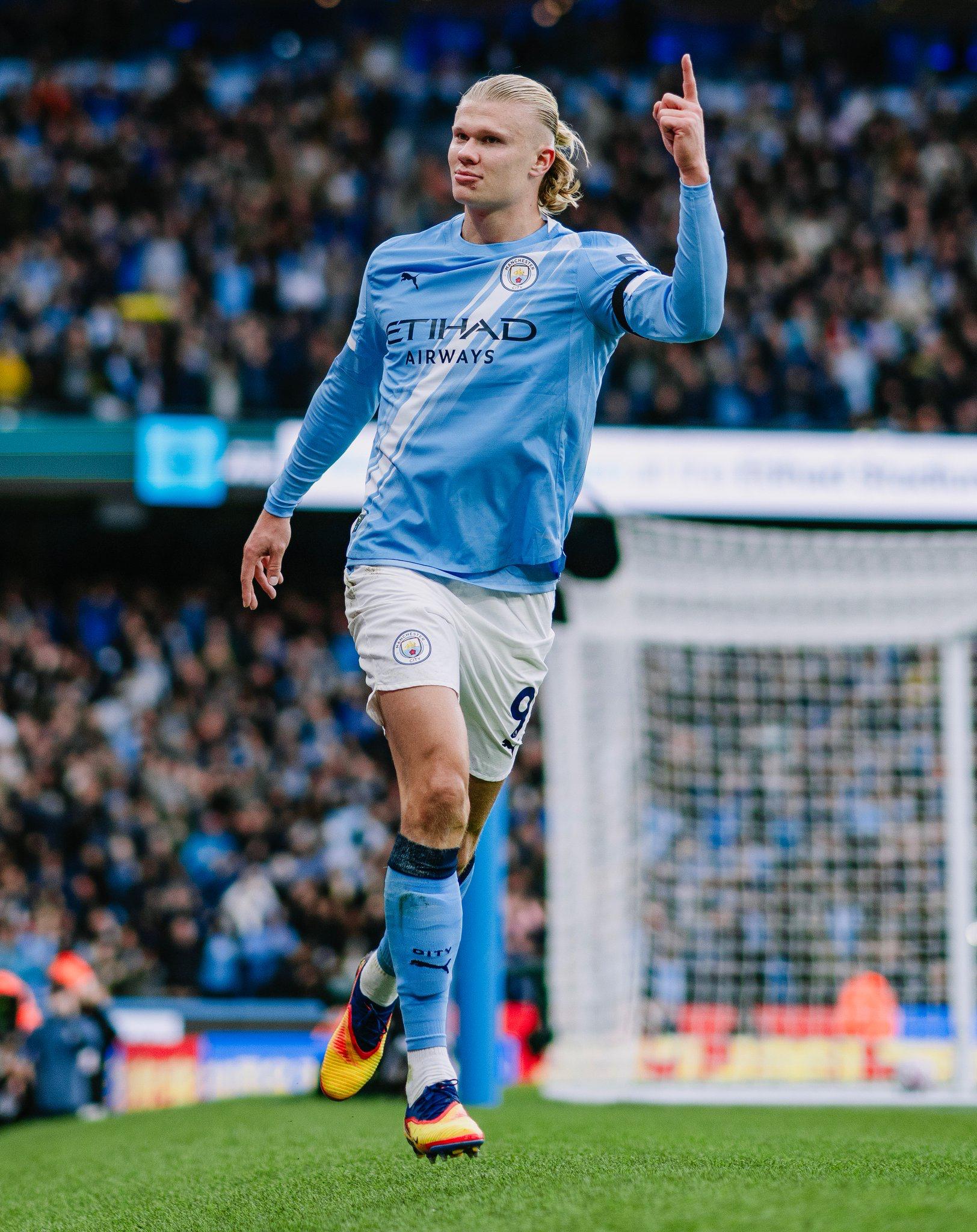 Manchester City yatsinze Manchester United, yongera kubona intsinzi