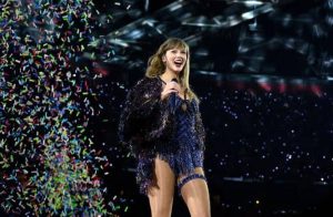 Taylor Swift agiye gushyira hanze filimi na alubumu icyarimwe