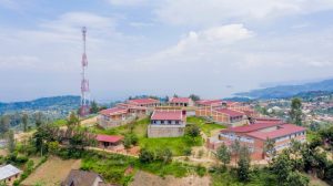 Yavuye muri Amerika aje gusura Rutsiro asiga ahubatse ishuri ry’icyitegererezo&nbsp;&nbsp;
