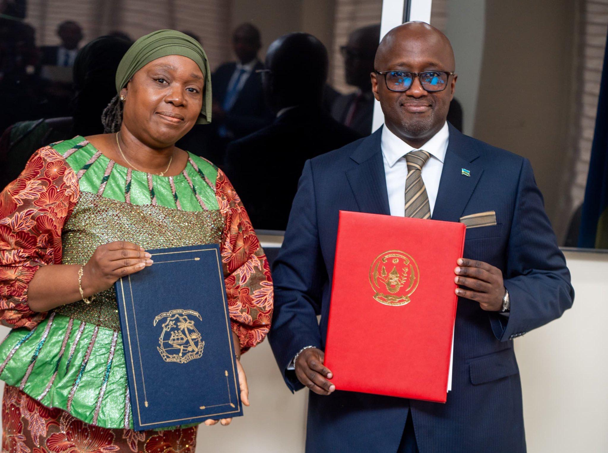 U Rwanda na Liberia byemeranyije gukuraho Visa