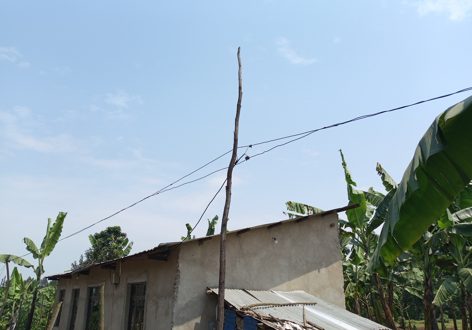 Rubavu: Barembejwe n’abajura biba insinga zibagezaho amashanyarazi